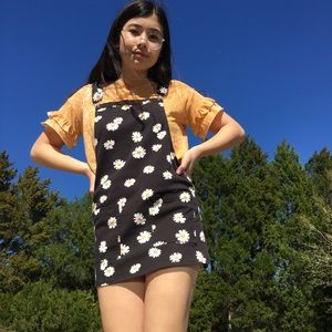 Meet your Posher, Laila